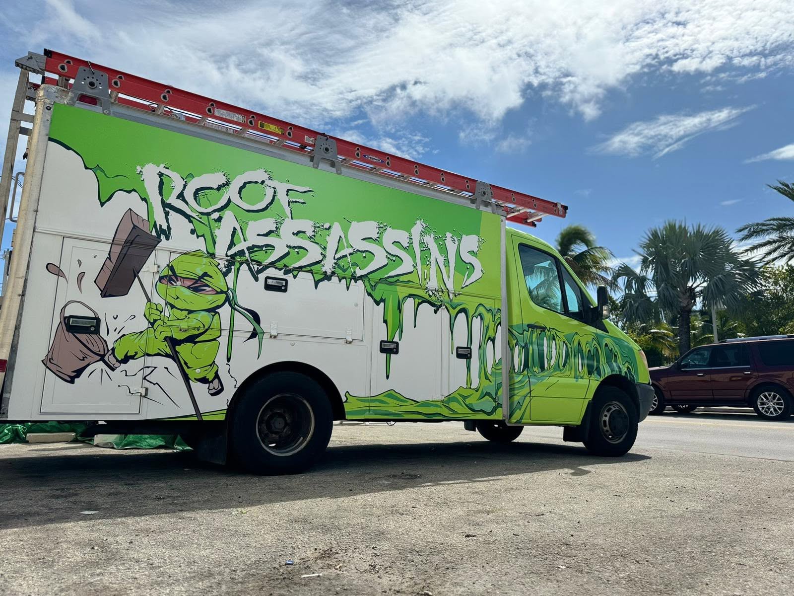 Temporary commercial vehicle gallery image